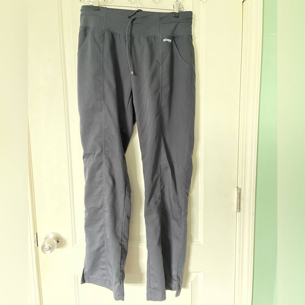 Greys anatomy small “active” scrub pants grey